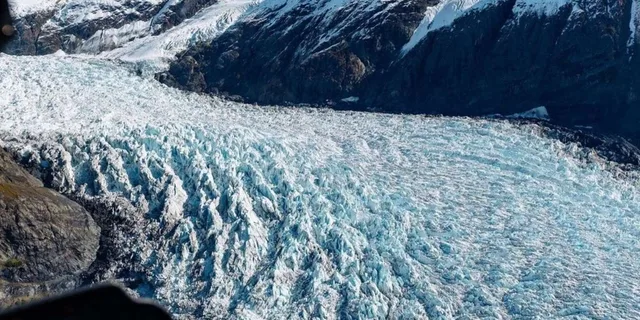 Seward Kenai Fjords Helicopter Tour with Landing 1 hr - Image 4