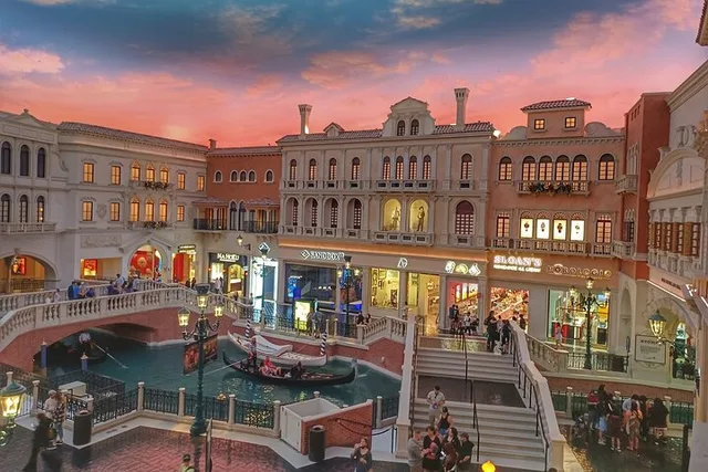 Las Vegas Italian Food Tour - Image 1