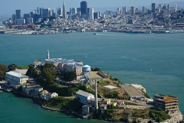 San Francisco Alcatraz Walking Tour - Image 3