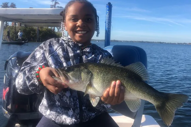Orlando Bass Fishing Tour on Butler Chain of Lakes - Image 5