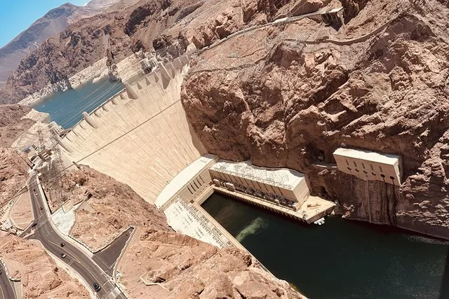 Las Vegas Hoover Dam Tour with BBQ Lunch - Image 3