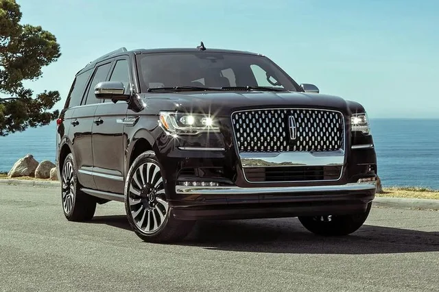 Philadelphia Private Airport Transfer by SUV - Image 5