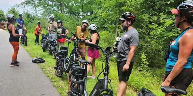 Raleigh E-Bike Tour: Tacos, Margaritas, and History - Image 4