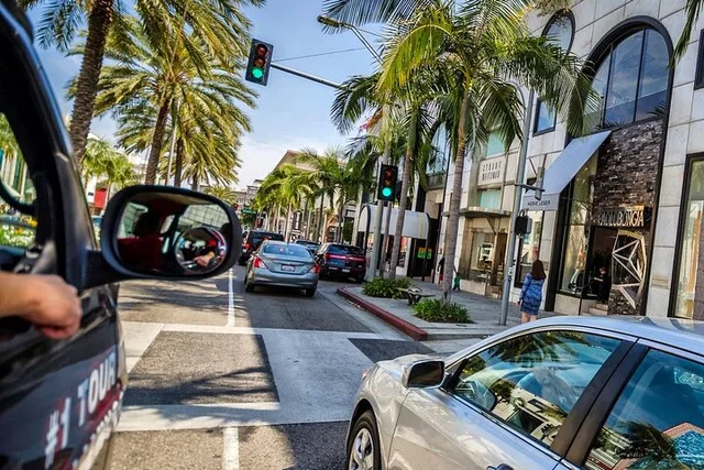 Los Angeles Hollywood Open-Air Bus Tour - Image 6