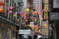 New York City History and Food Walking Tour thumbnail 1