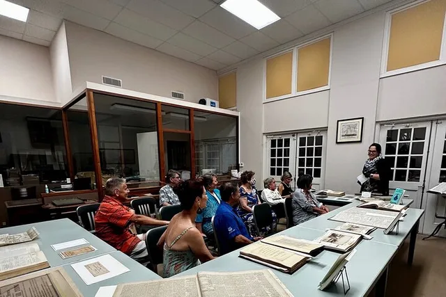 Honolulu Historic Library Archivist Experience - Image 4
