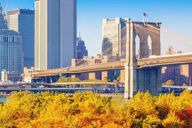 New York City Fall Foliage Cruise - Image 2
