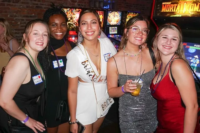 Nashville Bar and Club Crawl - Image 6