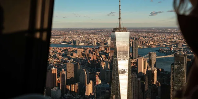 New York Helicopter Tour with Proposal Package 30 min - Image 4