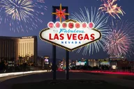 Las Vegas Festive Walking Tour thumbnail 1