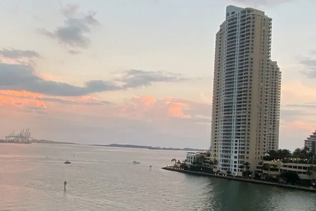 Miami Boat Tour at Sunset 75 Min - Image 5