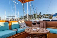 Sausalito Yacht Wine and Dine Experience thumbnail 3