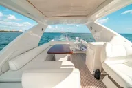 Miami Yacht Charter 68ft Azimut 4 hr thumbnail 5