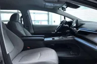 Nashville Airport to Downtown Private Transfer thumbnail 6