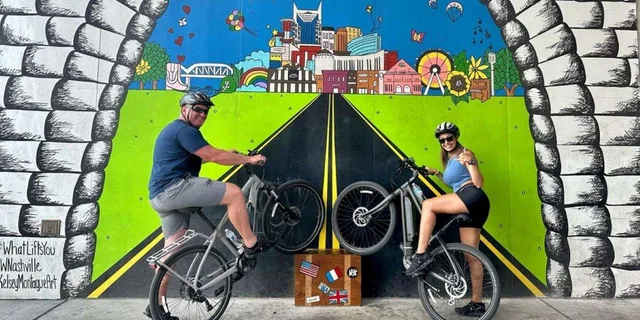 Nashville E-Bike Tour of Hidden Gems - Image 1