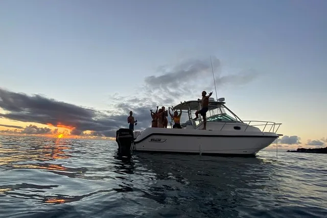 Oahu Sunset Cruise - Image 2