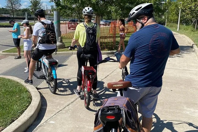 Houston Heights eBike Food Tour - Image 3