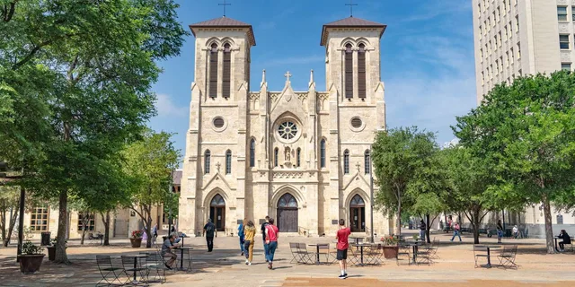 San Antonio Food and Culture Walking Tour - Image 1