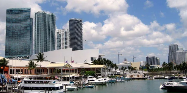 Miami City and Boat Tour - Image 5