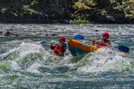 Rogue River Hellgate Canyon Raft Tour thumbnail 6