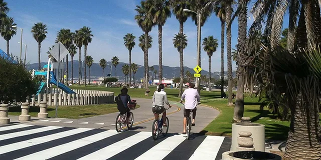 Santa Monica Bike Rental Full Day - Image 3