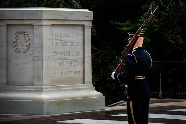 Washington DC Arlington National Cemetery Tour 4 hr - Image 4
