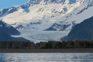Juneau Kayak Tour with Mendenhall Glacier Views thumbnail 2