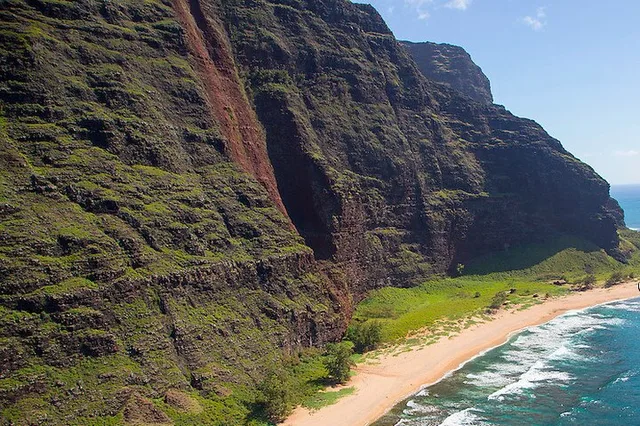 Kauai Sea Kayaking Tour Na Pali Iki 10 Mile - Image 2