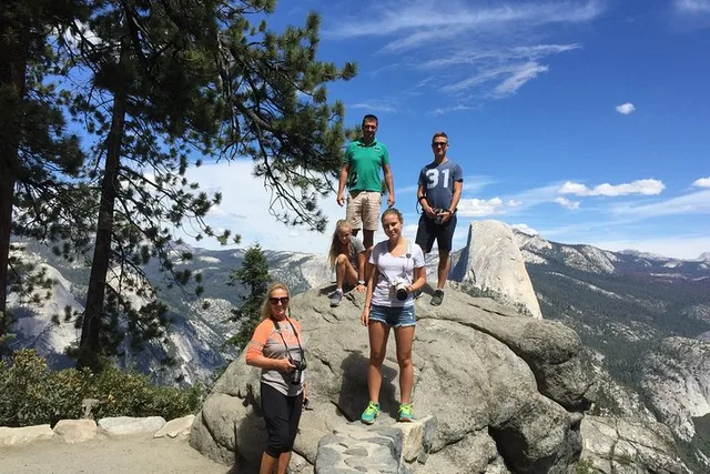 Yosemite Semi-Private Tour with Ahwahnee Lunch - Image 3