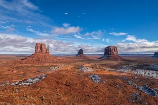 Monument Valley Tour in an Open-Air Safari