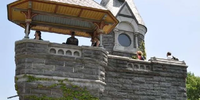 New York Central Park Walking Tour 2 hr - Image 3