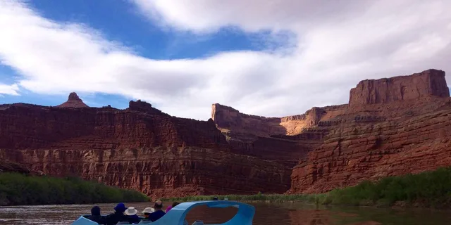Moab Meander Canyon Jet Boat Tour - Image 3