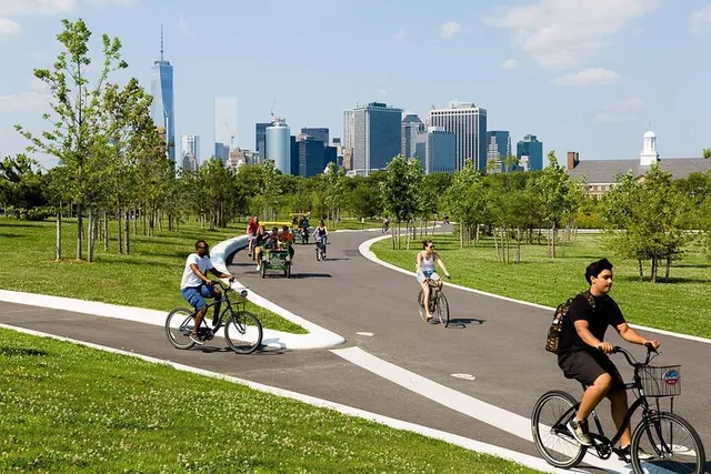 New York City Biking Tour of Governors Island - Image 1