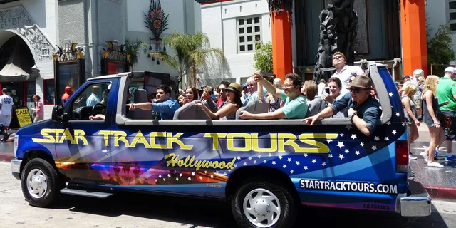 Los Angeles Bus Tour and Celebrity Homes with Madame Tussauds - Image 6