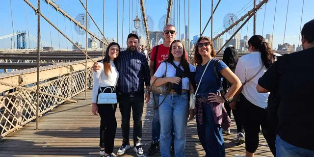 New York Brooklyn Tour: Bridge, DUMBO & Coney Island - Image 3