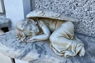 New Orleans St. Roch Cemetery Walking Tour thumbnail 3