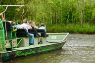 New Orleans Plantation and Airboat Tour thumbnail 1