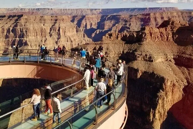Las Vegas Grand Canyon West Private Tour - Image 2