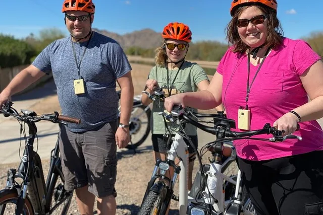 Scottsdale Camelback E-Bike & Hike Tour 2.5 hr - Image 5