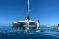 Waikiki Swim and Sail Cocktail Cruise thumbnail 1