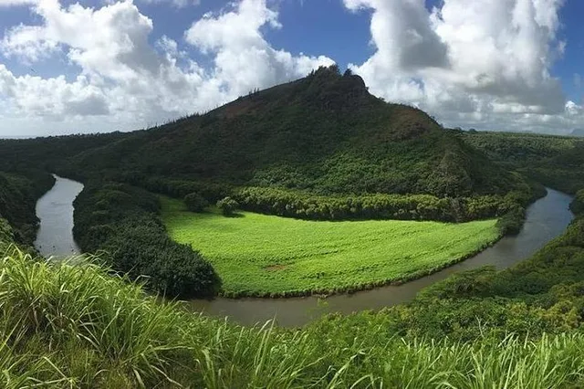 Kauai Legends, Waterfalls & Geysers Tour - Image 4