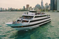 Chicago Brunch Cruise on Lake Michigan thumbnail 6