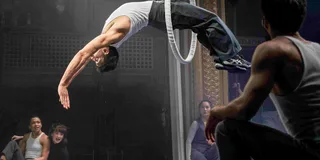San Francisco Acrobatic Show "Dear San Francisco"