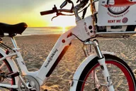 Los Angeles Beach E-Bike Ride Redondo Beach to Santa Monica thumbnail 1