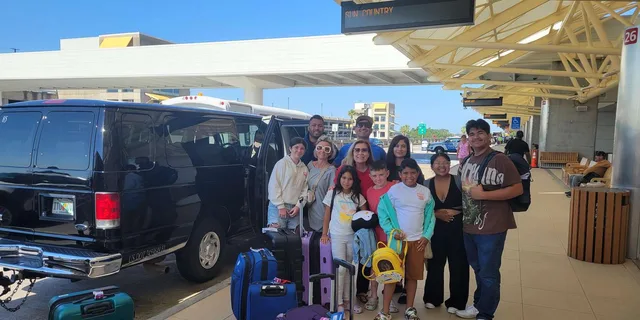 Orlando International Drive Shuttle Service - Image 1
