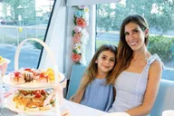 Las Vegas High Tea Sightseeing Bus Tour thumbnail 1