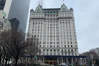 New York City Walking Tour of 5th Avenue Mansions