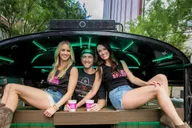 Nashville Honky Tonk Party Bus Tour (1 hr 45 min) thumbnail 4