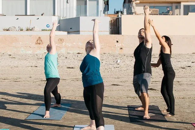 San Diego Beach Yoga in La Jolla 90 Min - Image 6