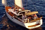 Honolulu Diamond Head Sunset Sail thumbnail 2